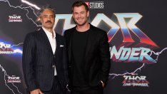 Крис Хемсуърт със завидни мускули в новия Тор, но те не впечатлиха съпругата му