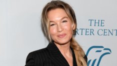 Блестящата Рене Зелуегър изглежда на половината на годините си