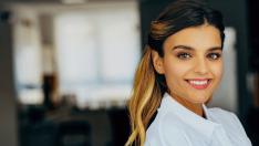 Прически 2021 – как да скриете израсналите корени? 