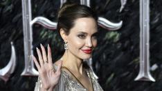 Анджелина Джоли е бясна заради новия роман на Брад Пит