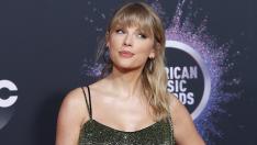 Тейлър Суифт сбъдна мечтата на 18-годишно момиче