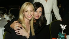 Приятелки завинаги – Кортни Кокс и Лиса Кудроу отново заедно