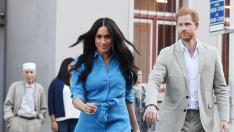 Елизабет II може да лиши принц Хари и Меган Маркъл от титлите им