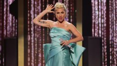 Лейди Гага като Мерилин Монро и още красиви визии от „Грами“