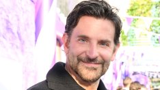 Брадли Купър се появи с необичайна брада