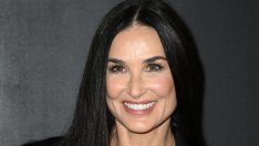 Деми Мур сподели романтични снимки със своя нов любим