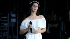 Честито: Лана дел Рей се сгоди