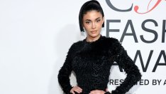 Кайли Дженър предизвика смут в прилепнали латексови рокли