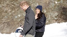 Принц Хари пристига в Лондон без Меган Маркъл