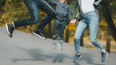 Петканови се завърнаха при сина си след ринопластиката