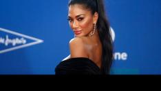 Никол Шерцингер гласува против гаджето си 