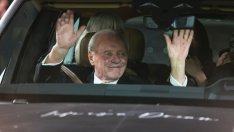 Антъни Хопкинс отпразнува 50 години трезвеност