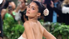 Кайли Дженър заведе децата си на ваканция в Италия