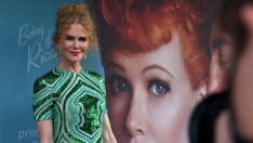 Ужасното облекло на Никол Кидман за корицата на Vanity Fair шокира феновете