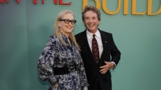 Холивудски блясък – Мерил Стрийп и Джей Ло посетиха мюзикъл на Бродуей