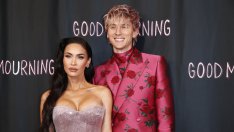 Machine Gun Kelly и Меган Фокс отпразнуваха година от годежа си
