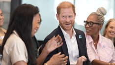 След среща с баща си, принц Хари отдаде почит на майка си 