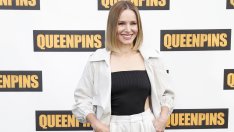 Ваканцията на известните: Кристен Бел с рядък кадър на дъщерите си