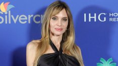 Анджелина Джоли дебютира нов бретон на наградите на филмовия фестивал в Палм Спрингс