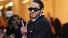 Сестрата на Пийт Дейвидсън написа трогателен пост за покойния им баща – пожарникар