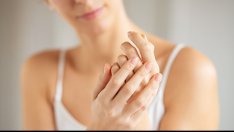 Сухи ръце – нуждаят ли се от ексфолиране? 