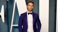 Чейс Кроуфорд показа изваяно тяло и бицепси на супергерой