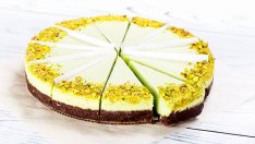 Вкус на лято – Лесна рецепта за домашен пай с пистачо