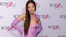 74-годишната Вера Уанг показа тяло на младо момиче