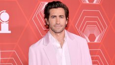 Джейк Джилинхол отговори на феновете на Тейлър Суифт