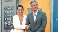 Рита Ора в прозрачна рокля в чест на рождения ден на Тайка Уайтити