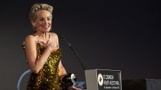 Шарън Стоун: Все още пазя любимия си тоалет от „Първичен инстинкт“