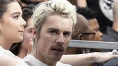 Феновете на Джъстин Бийбър не понасят прическата му