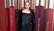 Селена Гомес отбеляза рождения си ден със звездно парти и прожекция на „Барби“