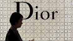 Dior представи новата си колекция с миниатюрни манекени