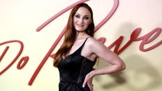 Софи Търнър заведе новото си гадже на ски