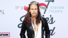 Ново обвинение срещу Стивън Тайлър – този път за сексуално посегателство през 1975 година