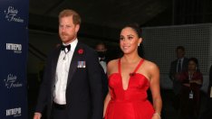 Репутацията ли им върви надолу? Защо Меган Маркъл и принц Хари се връщат във Великобритания?