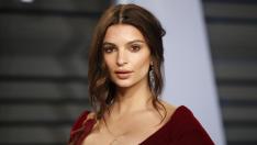 Емили Ратайковски срещу Харви Уайнстийн