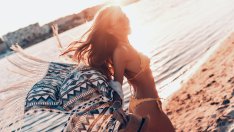 Бански 2022 – Есил Дюран ни вдъхновява от морето 