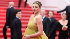 Честито – моделката Карли Клос стана майка за втори път