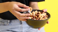 Полезно ли е кашуто и колко трябва да консумирате от него