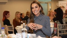 Устойчива мода – Кейт Мидълтън стартира нов проект със стари рокля и обувки