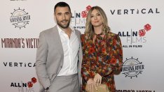 Актьорите Емили Ванкамп и Джошуа Бауман очакват второ дете