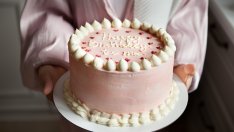 Преслава изпрати 38 с усмивка