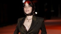 Учудена: Били Айлиш не осъзнавала, че хората не знаели, че е хомосексуална