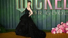 73-годишна рокля разплакала Ариана Гранде