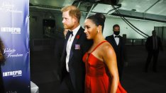 Принц Хари и Меган Маркъл станаха най-известната кралска двойка