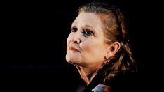 Кари Фишър получава посмъртно звезда на Алеята на славата