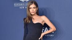 Валентина Сампайо е първият трансджендър модел на корицата на Sports Illustrated