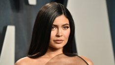 Искрено и лично &ndash; Кайли Дженър болезнено откровена за трудната си бременност 